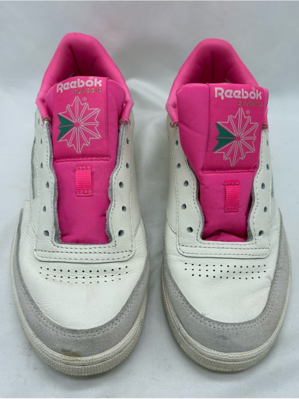 Reebok Club C 85 Women’s Size 8 Shoes “Atomic Pink” White w/Gray Suede H05864
